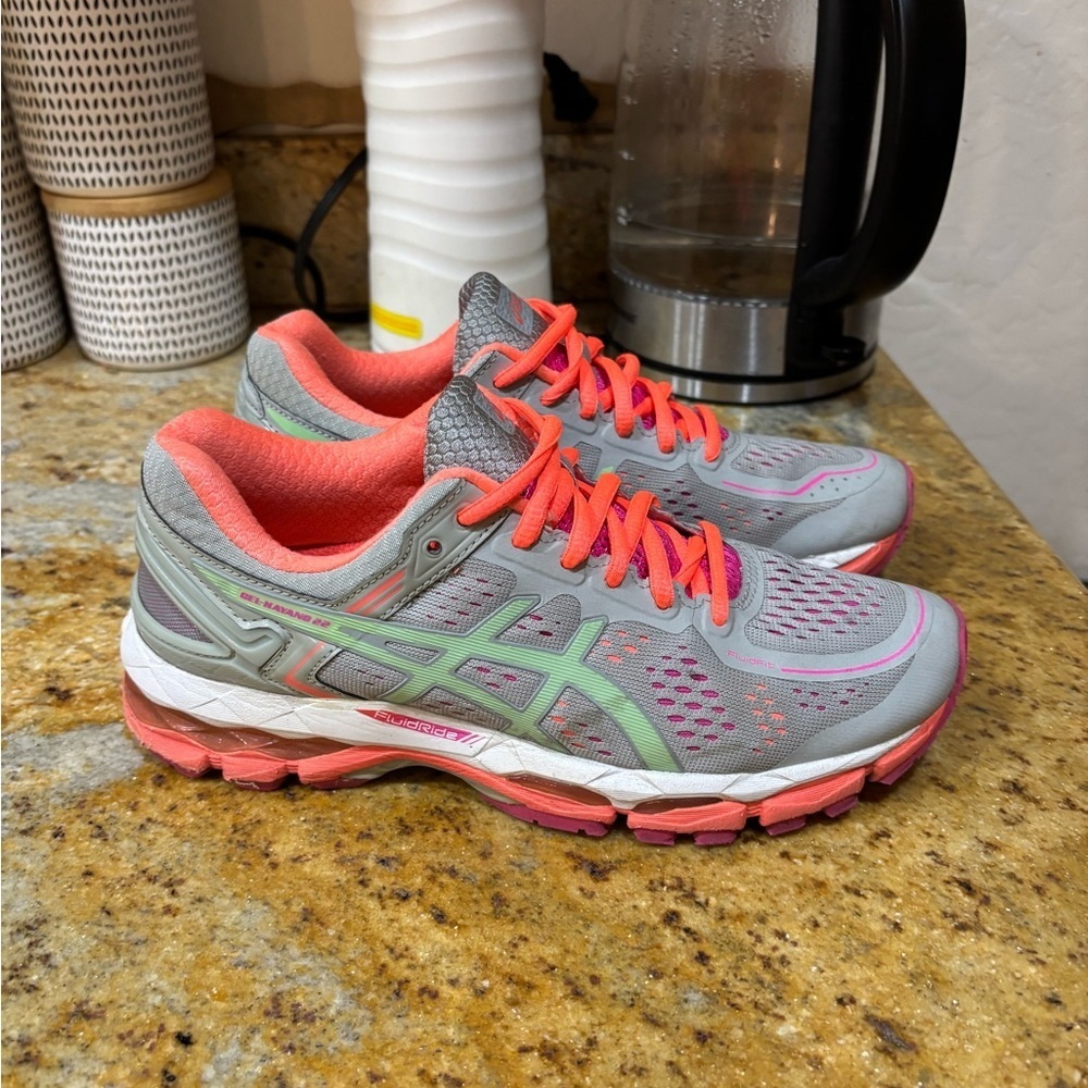 Asics Gel Kayano 22 size 6.5